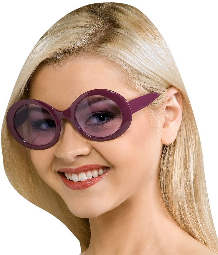 В фиолетовых очках фото