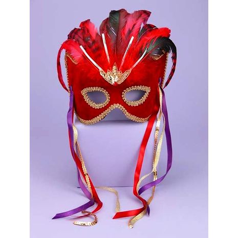 Венецианская маска с красными перьями